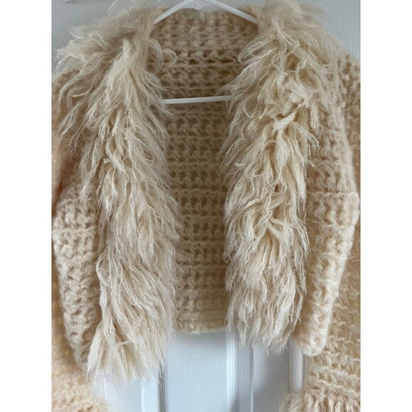 Vintage 1978 Handmade Natural Wool Crocheted Jacket Made In France Fringe XS - Picture 6 of 10
